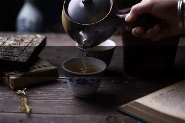 走入茶中，泡出自我-1-1