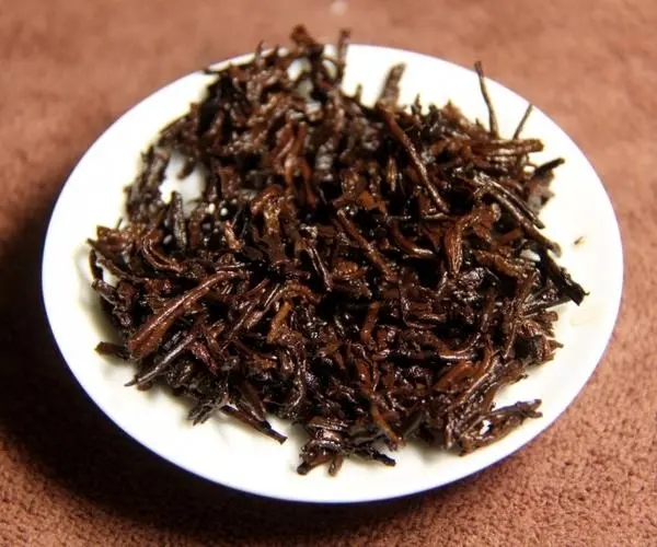 怎樣從茶香來辨認普洱茶的好壞？