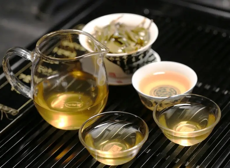 泡茶用什么水？礦泉水，純凈水還是自來水？老中醫(yī)的做法值得參考