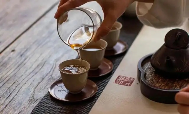 在家喝茶，或許才是我們對(duì)抗疫情的貢獻(xiàn)