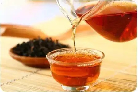 喝茶有什么好處？?jī)H茶多酚其中一項(xiàng)，茶多糖就有想像不到的好處之多……